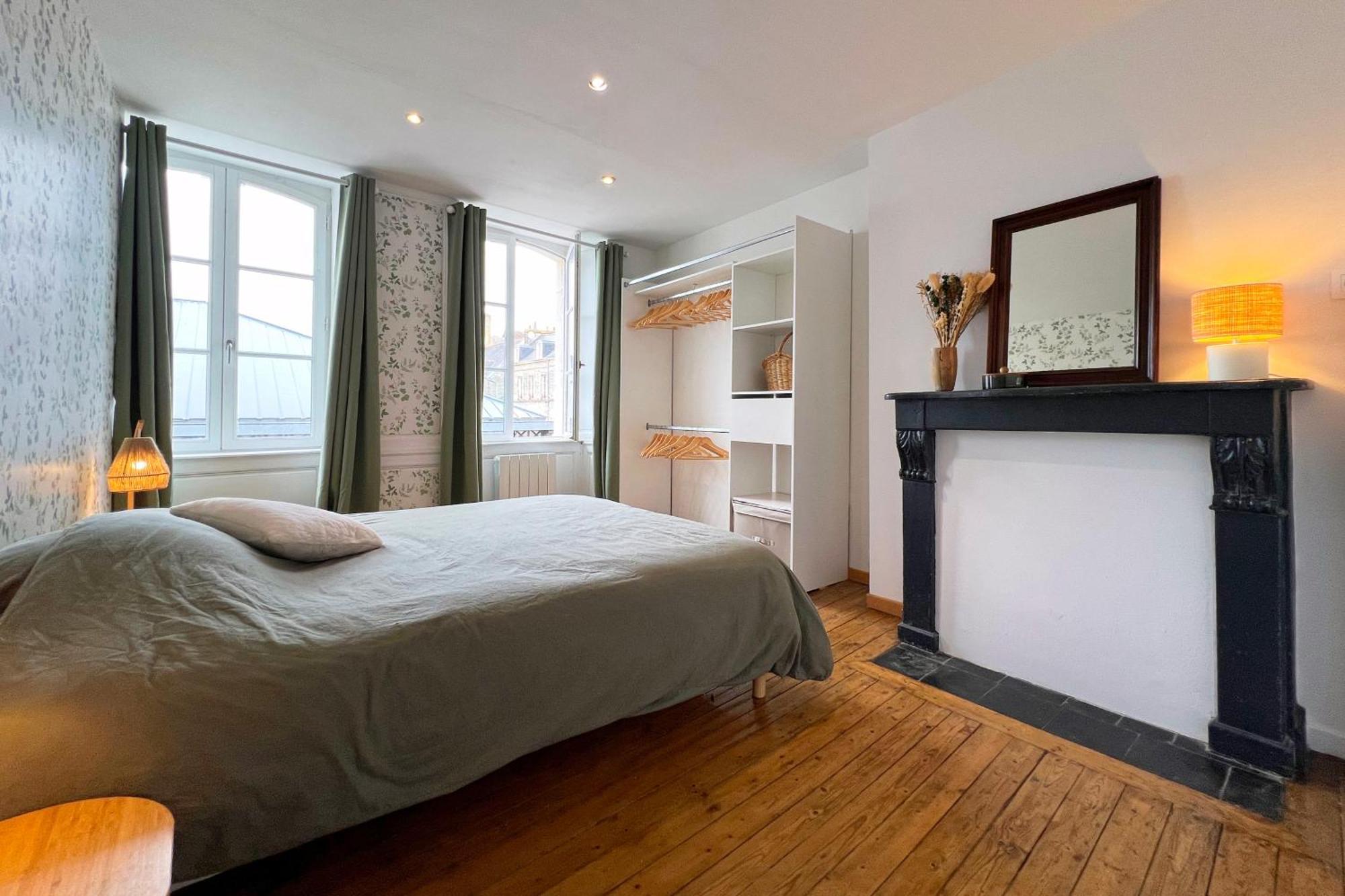 Appart De Charme, 2 Chambres En Centre Ville 셰르부르 앙 코탱탕 외부 사진